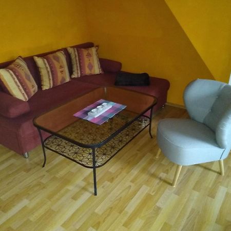 Maisonettewohnung Auf 2 Etagen Mit Zwei Balkonen Barth Luaran gambar