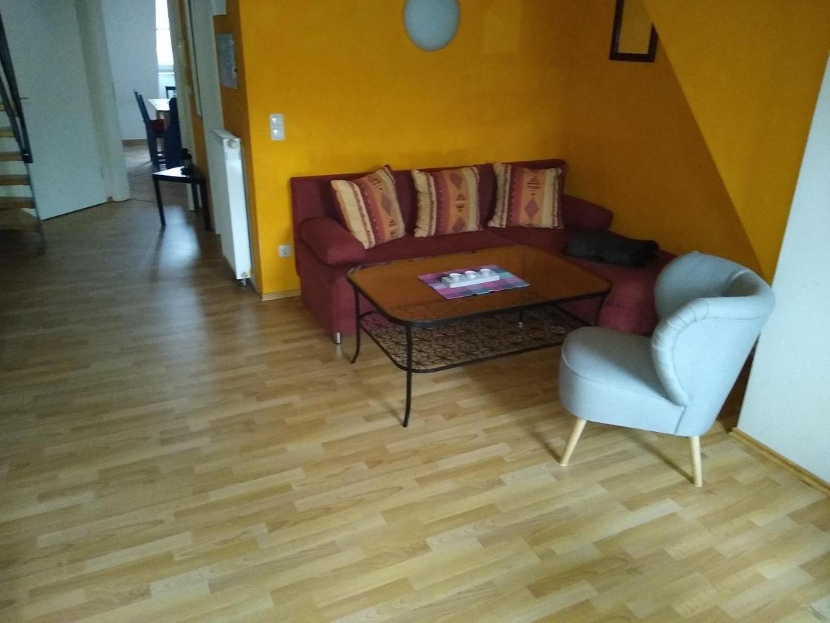 Maisonettewohnung Auf 2 Etagen Mit Zwei Balkonen Barth Luaran gambar