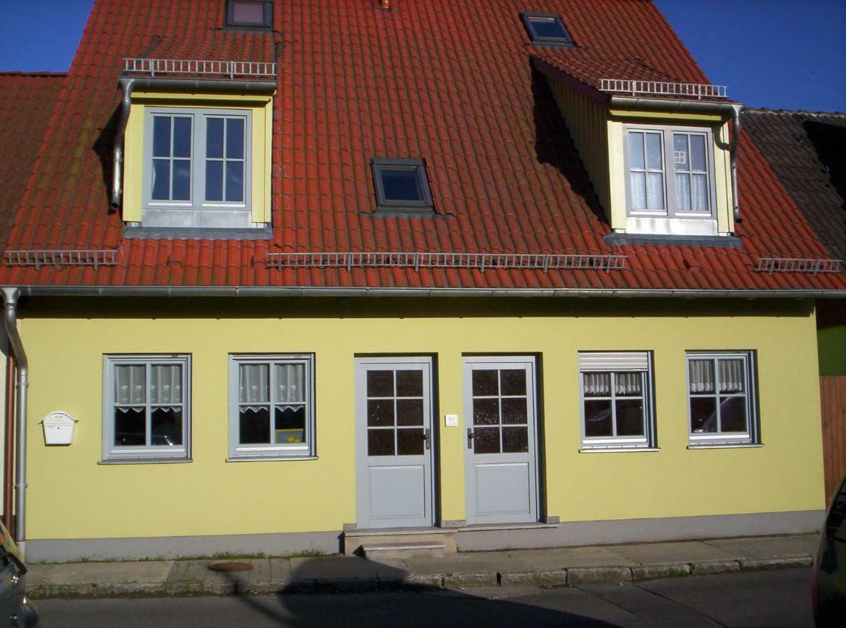 Maisonettewohnung Auf 2 Etagen Mit Zwei Balkonen Barth Luaran gambar